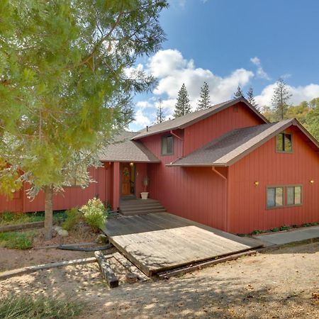 Pet-Friendly Escape With Game Room And Fire Pit! North Fork Eksteriør billede