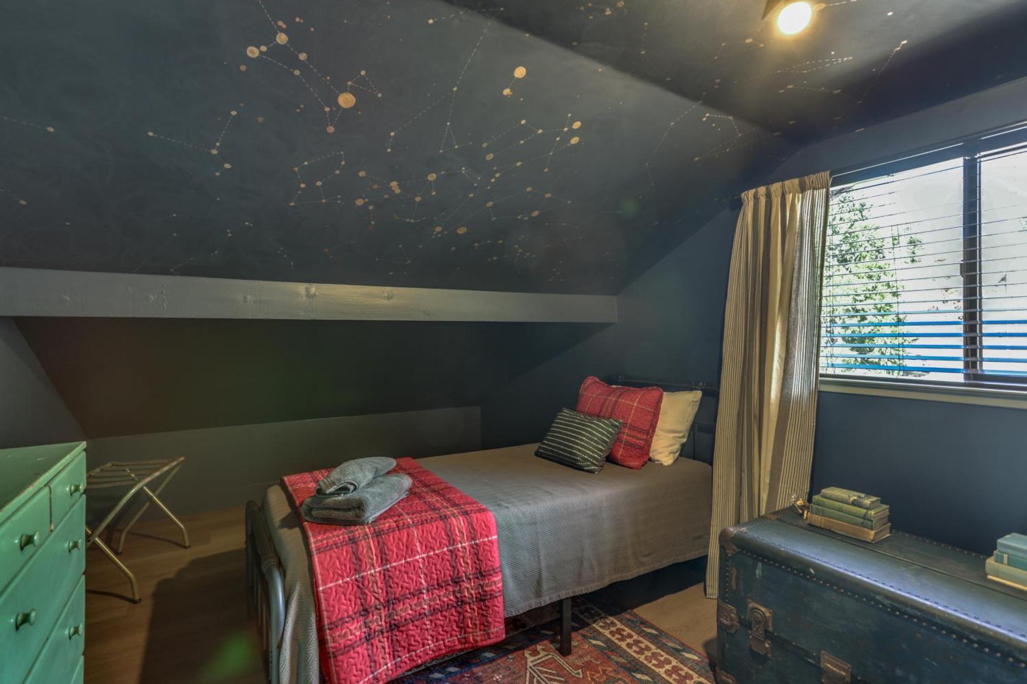 Pet-Friendly Escape With Game Room And Fire Pit! North Fork Eksteriør billede